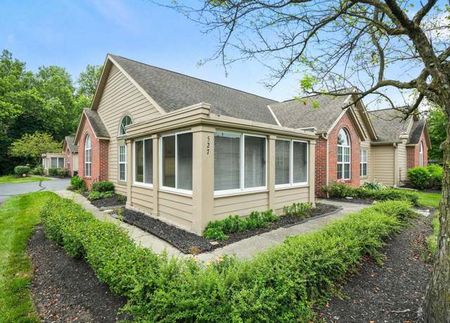 Property at 527 Mallet Pl W, Columbus, OH 43230, 3 beds, 2 baths