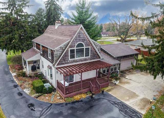 Property at 50 W Possum Rd, Springfield, OH 45506, 4 beds, 2.5 baths