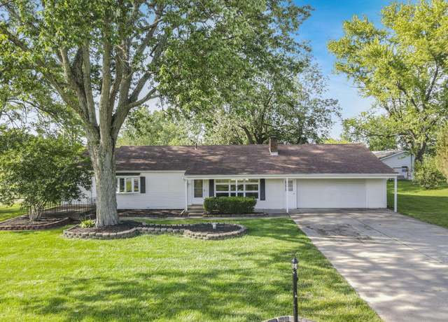 Property at 1080 Coonpath Rd NW, Lancaster, OH 43130, 3 beds, 2 baths