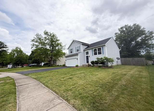 Property at 181 Barry Knoll Dr, Pataskala, OH 43062, 3 beds, 3 baths