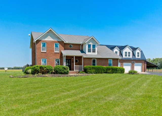 Property at 6694 Brooks Miller Rd, Circleville, OH 43113, 4 beds, 2.5 baths