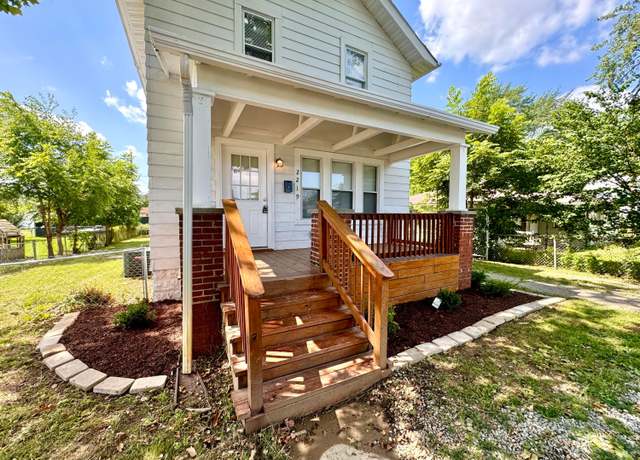 Property at 2219 Sale Rd, Columbus, OH 43224, 3 beds, 2 baths