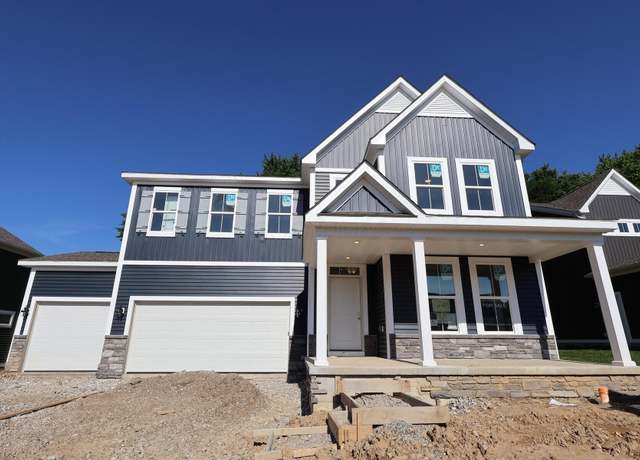 Property at 208 Isleta Dr, Pataskala, OH 43062, 4 beds, 2.5 baths