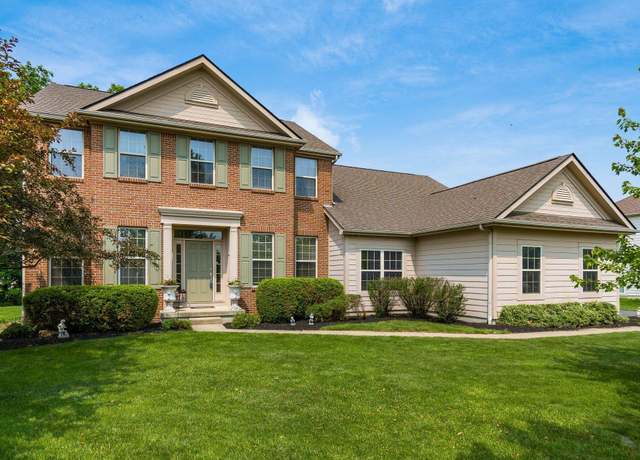 Property at 7019 Blakemore Ln, Dublin, OH 43016, 4 beds, 3.5 baths