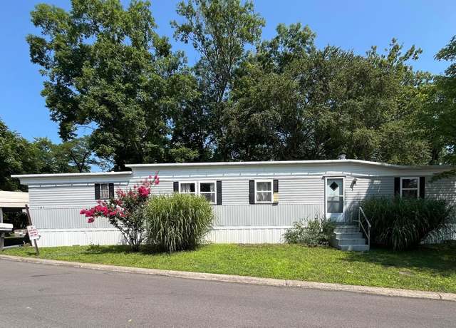 Property at 185 French Run Ln, Reynoldsburg, OH 43068, 3 beds, 2 baths