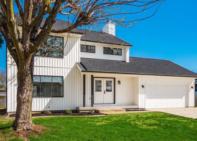Property at 500 Hemlock Pl, Newark, OH 43055, 4 beds, 2.5 baths
