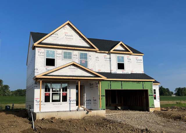 Property at 210 Scotsgrove Dr, Pataskala, OH 43062, 4 beds, 2.5 baths