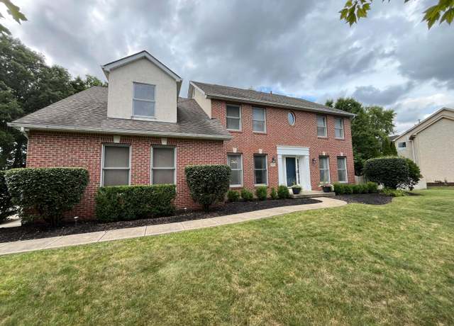 Photo of 401 Village Ridge Ct, Powell, OH 43065