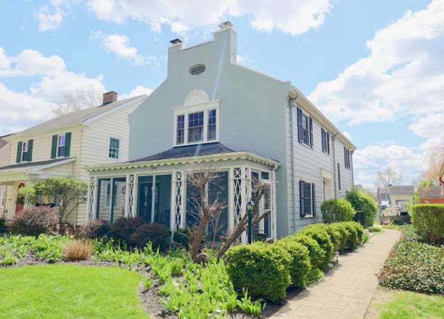 Property at 536 E Allen St, Lancaster, OH 43130, 4 beds, 3.5 baths