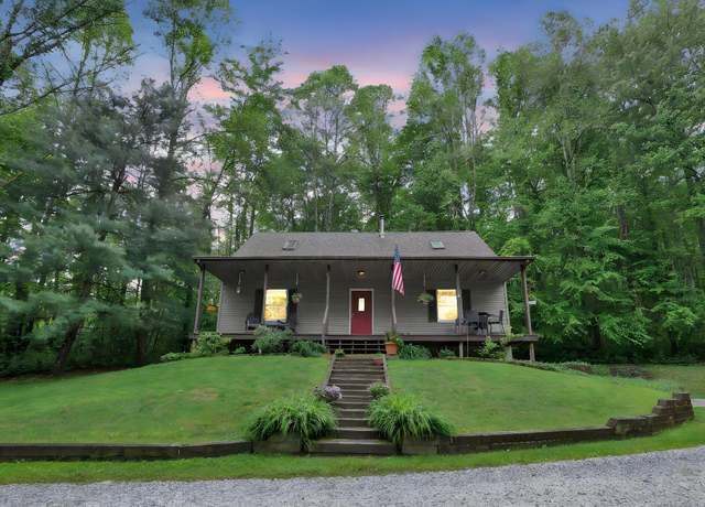 Property at 464 Beck Rd SE, Lancaster, OH 43130, 4 beds, 3 baths
