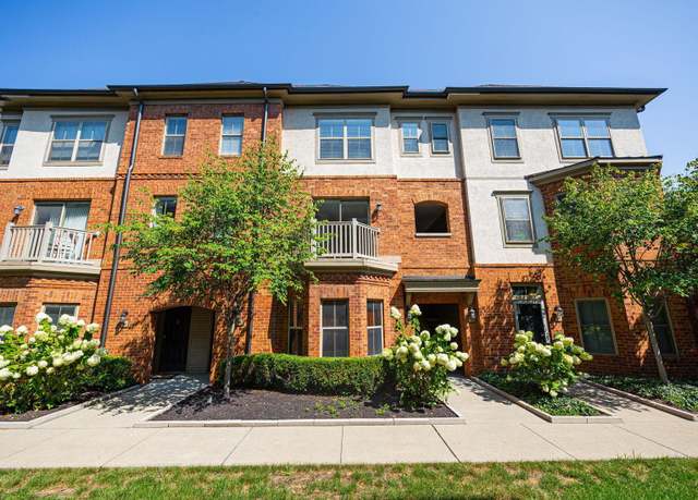 Property at 44 Victorian Gate Way, Columbus, OH 43215, 2 beds, 2.5 baths