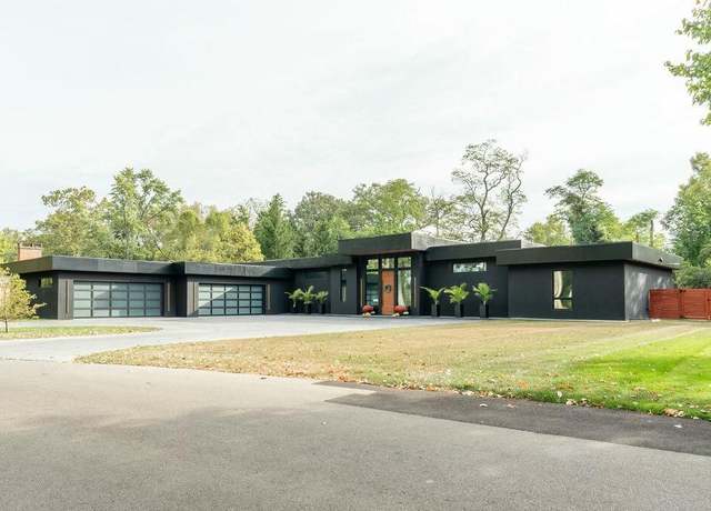 Property at 2360 Signal Hill Rd, Springfield, OH 45504, 5 beds, 5.5 baths