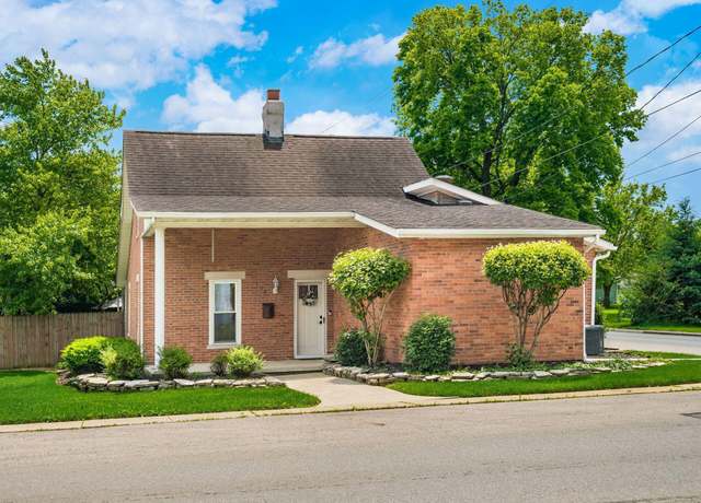 Property at 193 W Pearl St, West Jefferson, OH 43162, 3 beds, 2 baths