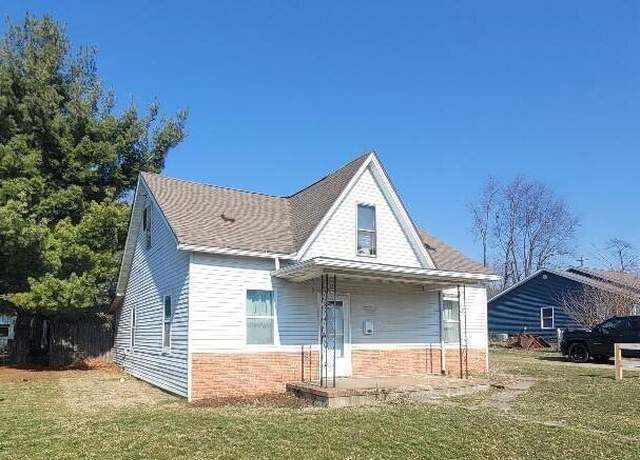 Property at 202 S Main St, London, OH 43140, 3 beds, 1 bath