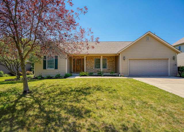 Property at 1453 Hickory Gate Dr, Marysville, OH 43040, 3 beds, 2 baths