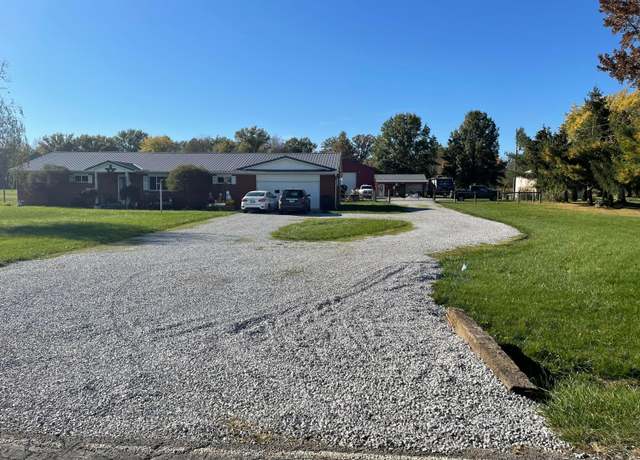 Property at 10621 Lockbourne Eastern Rd, Ashville, OH 43103, 4 beds, 2.5 baths
