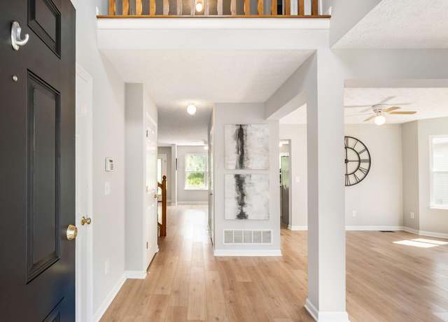 Photo of 7566 Covington Springs Ct, Westerville, OH 43082