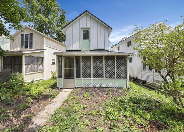 Property at 71 3rd St, Lancaster, OH 43130, 2 beds, 1 bath