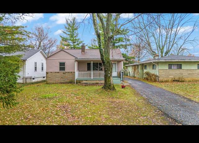 Property at 1751 E Cooke Rd, Columbus, OH 43224, 3 beds, 1 bath