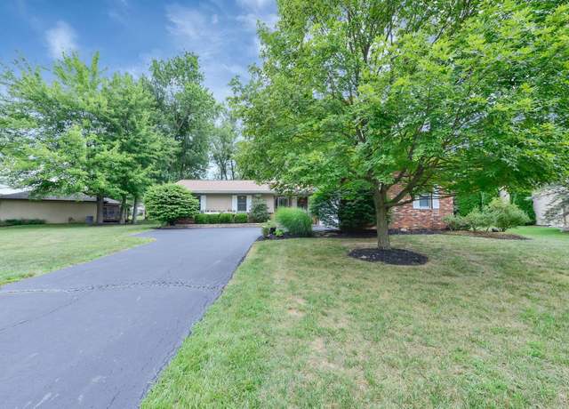Property at 8950 Easton Dr, Pickerington, OH 43147, 3 beds, 3 baths