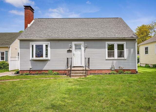 Property at 623 Edgewood Ave, Lancaster, OH 43130, 3 beds, 1 bath