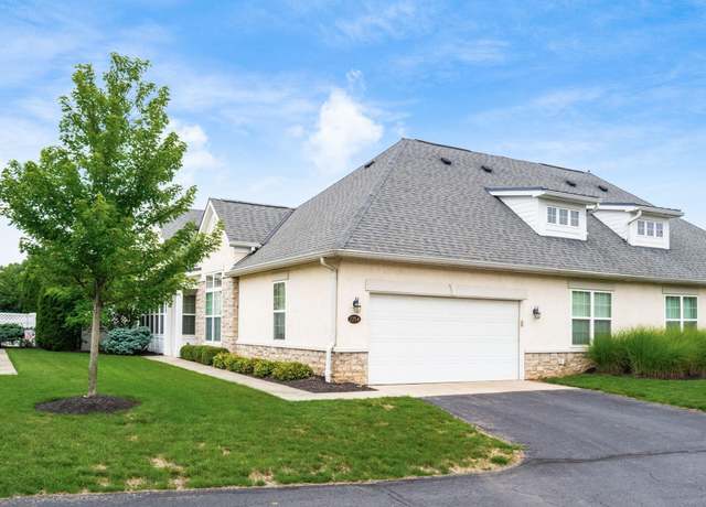 Property at 2754 Scioto Station Dr, Columbus, OH 43204, 3 beds, 2 baths