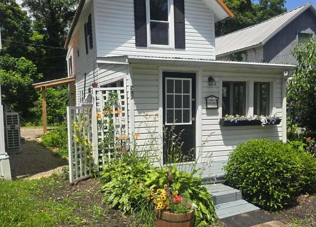 Property at 283 14th St, Lancaster, OH 43130, 2 beds, 1.5 baths