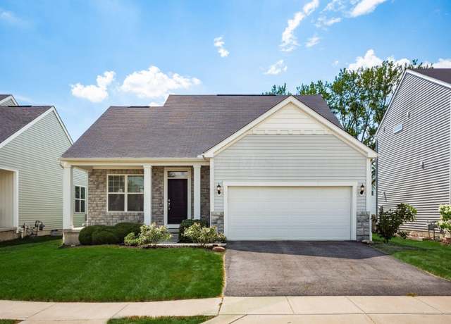 Property at 165 Cloverhill Dr, Galloway, OH 43119, 3 beds, 2.5 baths
