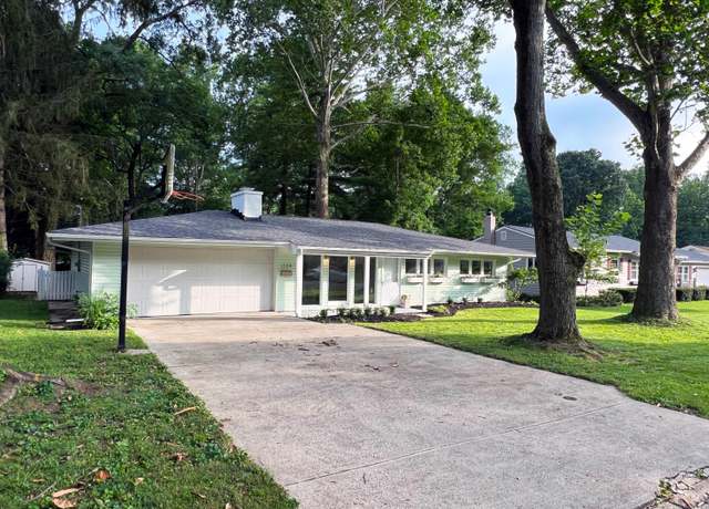 Property at 1304 E Allen St, Lancaster, OH 43130, 4 beds, 2 baths