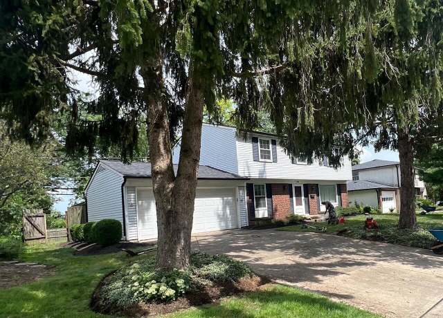 Property at 574 Old Coach Rd, Westerville, OH 43081, 4 beds, 2.5 baths