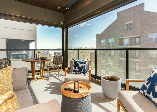Property at 705 Civitas Ave #402, Columbus, OH 43215, 2 beds, 2 baths