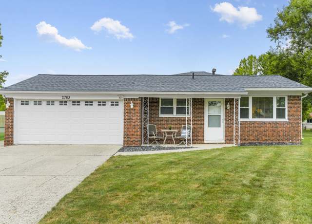 Property at 2763 Jenifer Pl, Columbus, OH 43219, 3 beds, 2 baths