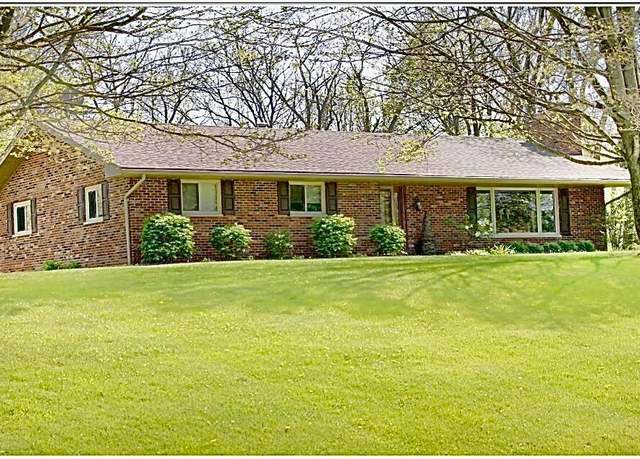 Property at 2051 Borror Rd, Grove City, OH 43123, 3 beds, 2 baths