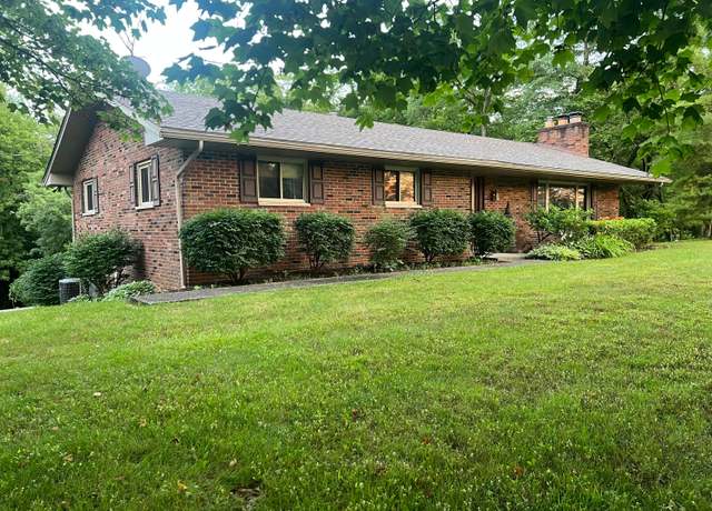 Property at 2051 Borror Rd, Grove City, OH 43123, 3 beds, 2 baths