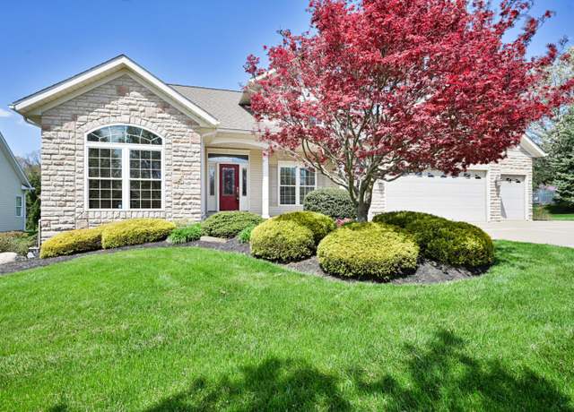 Property at 1019 Fairfield Dr, Wooster, OH 44691, 5 beds, 4 baths