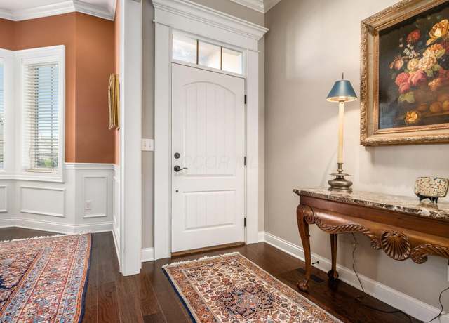 Photo of 5872 Kingham Park, Dublin, OH 43017