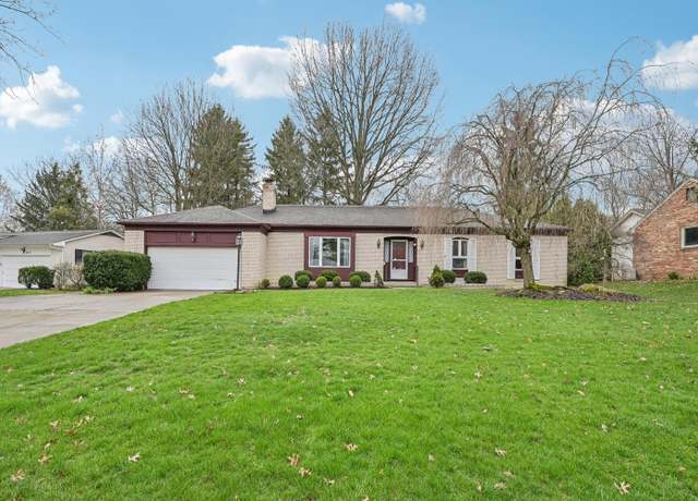Property at 685 Olde Settler Pl, Columbus, OH 43214, 3 beds, 2.5 baths
