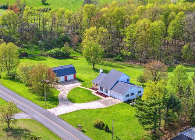 Property at 11085 New Delaware Rd, Mount Vernon, OH 43050, 4 beds, 3.5 baths