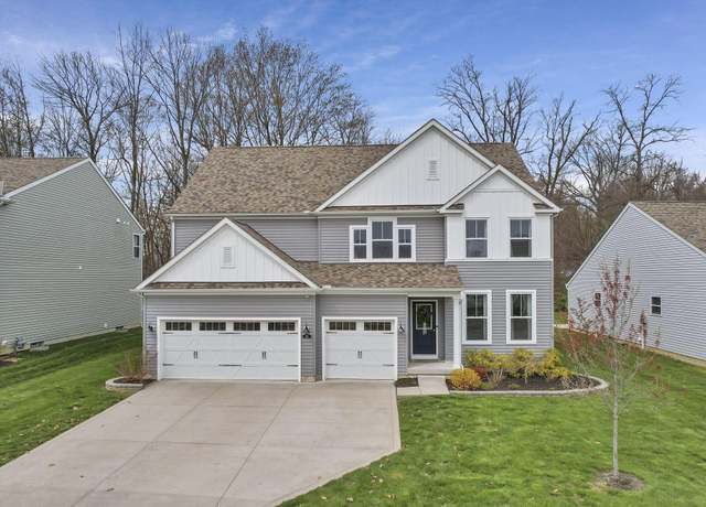 Property at 195 Mannaseh Dr W, Granville, OH 43023, 4 beds, 2.5 baths