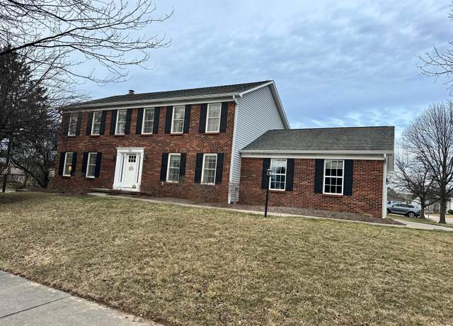 Property at 310 Windemere Dr, Westerville, OH 43082, 4 beds, 2.5 baths