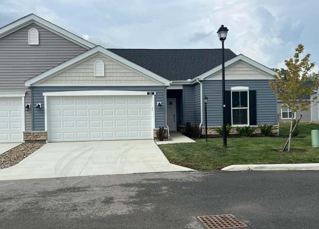 Property at 81 Wellesley Dr, Delaware, OH 43015, 3 beds, 2 baths