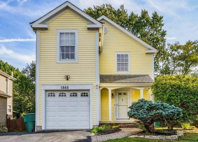 Property at 1865 Weather Stone Ln, Columbus, OH 43235, 3 beds, 2.5 baths