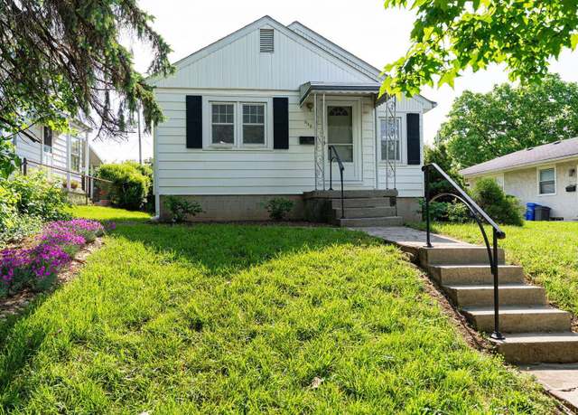Property at 832 Oxley Rd, Columbus, OH 43212, 2 beds, 1 bath