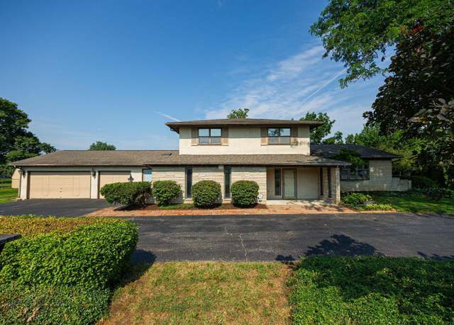 Property at 4371 Hoover Rd, Grove City, OH 43123, 3 beds, 3 baths