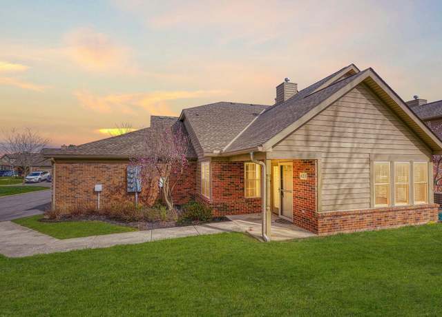 Property at 623 Piney Glen Dr, Columbus, OH 43230, 3 beds, 3 baths