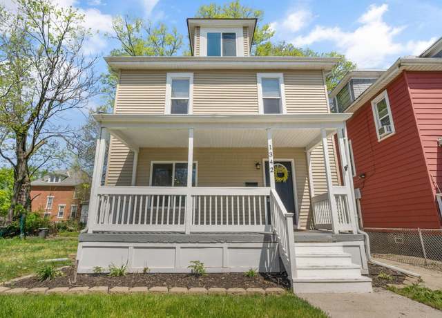 Property at 1342 E Fulton St, Columbus, OH 43205, 3 beds, 2.5 baths