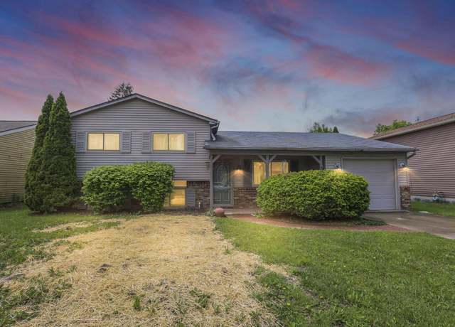 Property at 1703 Ringfield Dr, Galloway, OH 43119, 4 beds, 1.5 baths