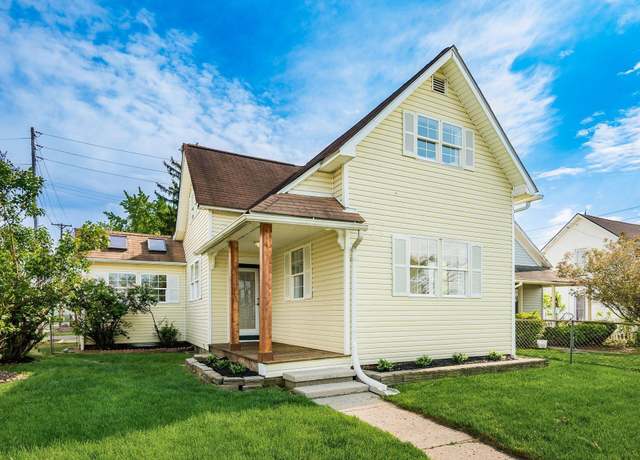 Property at 303 W Circle Ave, Washington Court House, OH 43160, 4 beds, 2 baths