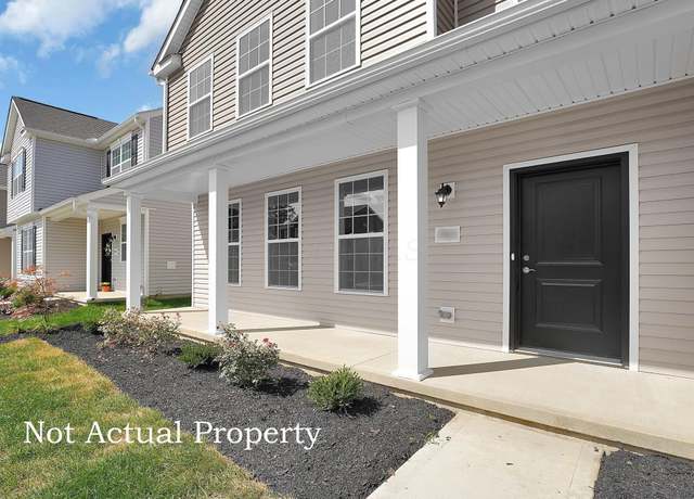 Property at 1949 Iselin St, Newark, OH 43055, 3 beds, 2.5 baths