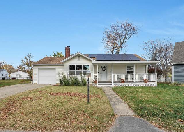 Property at 826 Dartmouth Dr, Circleville, OH 43113, 3 beds, 1.5 baths